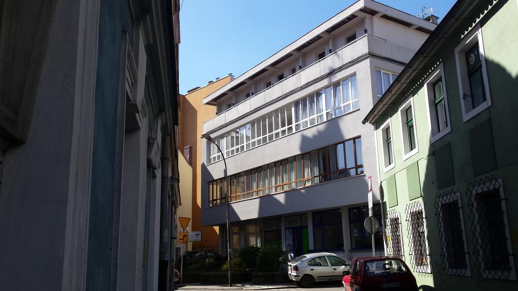 Apartamenty Centrum Krawiecka Zielona Góra Zewnętrze zdjęcie