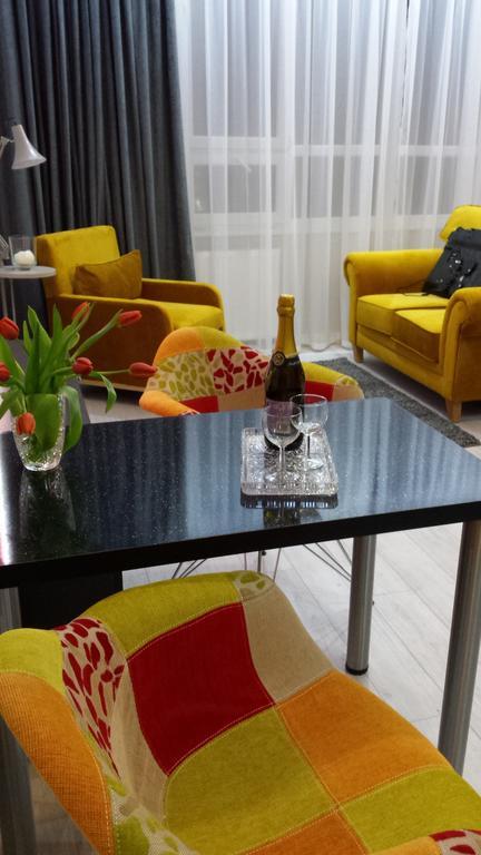 Apartamenty Centrum Krawiecka Zielona Góra Zewnętrze zdjęcie